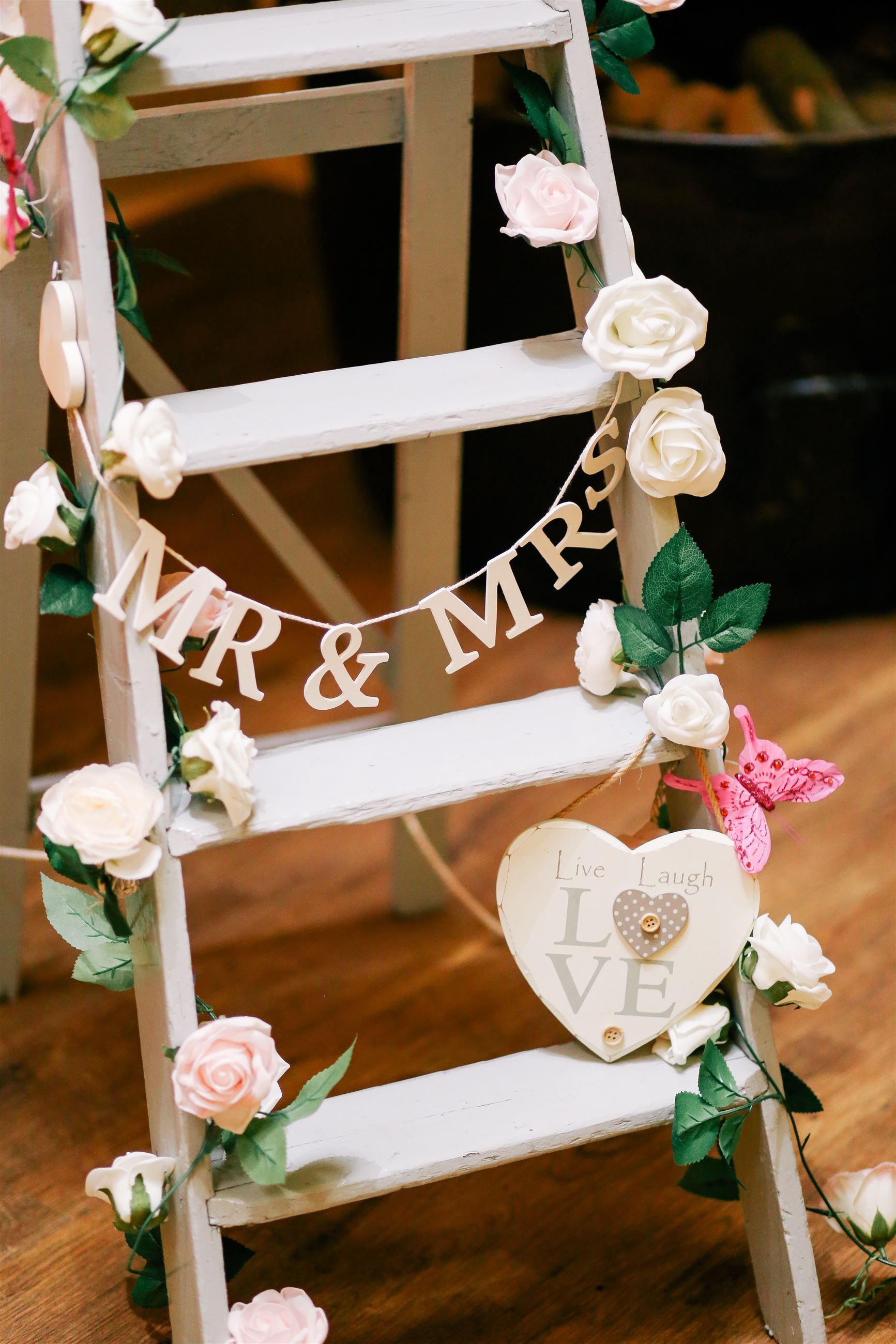 #adoreinspiration | Creative DIY Wedding Ideas. Desktop Image